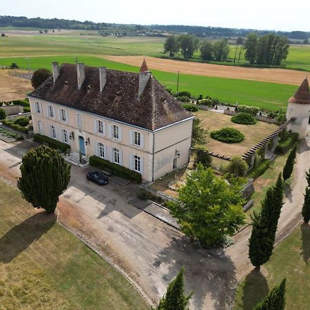 Chateau Du Bourbet Cherval Exterior photo