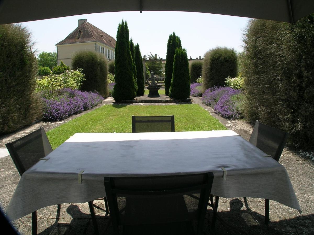 Chateau Du Bourbet Cherval Exterior photo